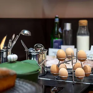 4* Hotell Mercure Place D'italie